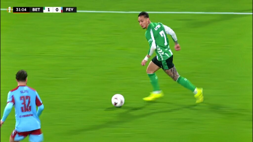 Antony is getting too good..