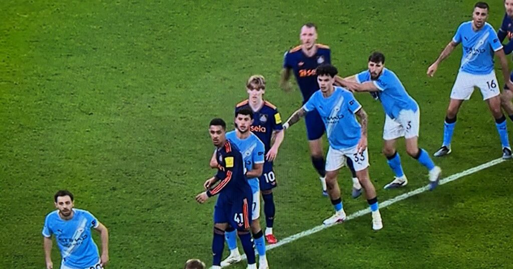 Newcastle United left fuming by fresh VAR controversy after Dan Burn ‘shove’ against Man City Chronicle Live