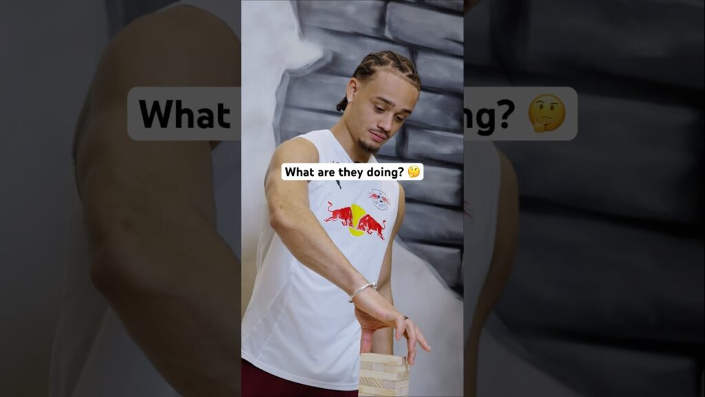 JENGA FAIL with Xavi Simons and Castello Jr. 😂🧱