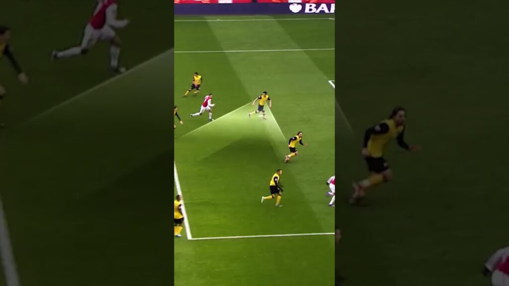 Kai Havertz has studied Robin Van Persie's movement! 👀