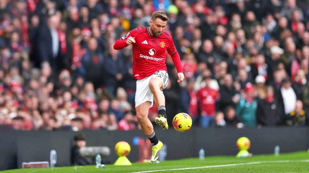 Luke Shaw is Too Much Baller for a Defender !!