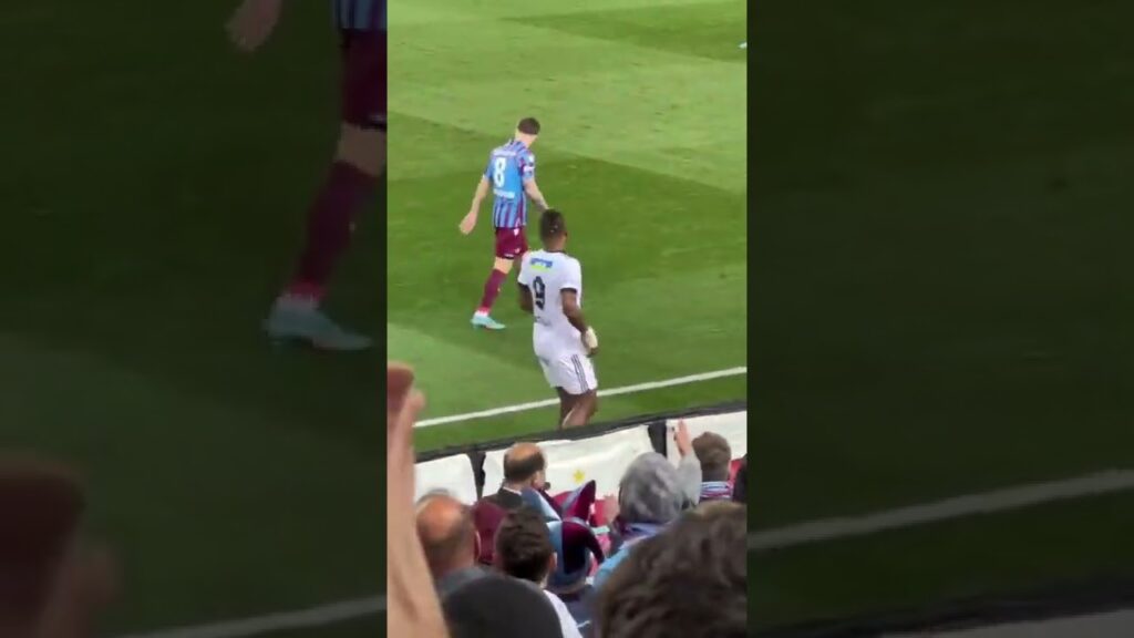 Batshuayi hamsi taklidi yapıyor