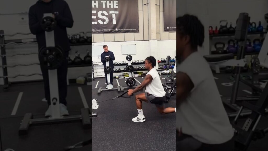 Tyrell Malacia no Days off back in the gym