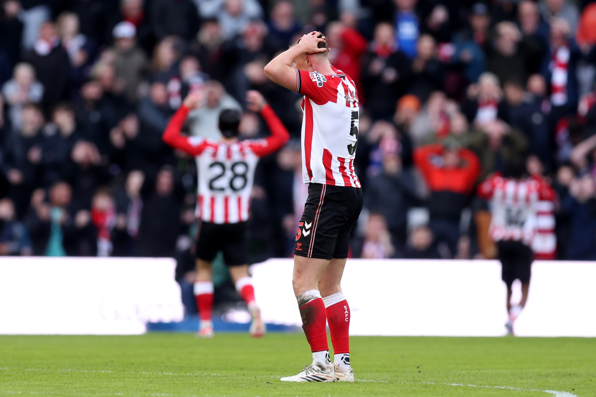 SUNDERLAND, ENGLAND - FEBRUARY 22: Dan Ballard of Sunderland reacts after a missed chance during the Premier League match between Sunderland and Fulham at Stadium of Light on February 22, 2026 in Sunderland, England. (Photo by George Wood/Getty Images)