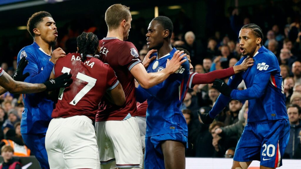 Chelsea and West Ham hit with record fines for 20-player brawl Chelsea and West Ham hit with record fines for 20-player brawl
