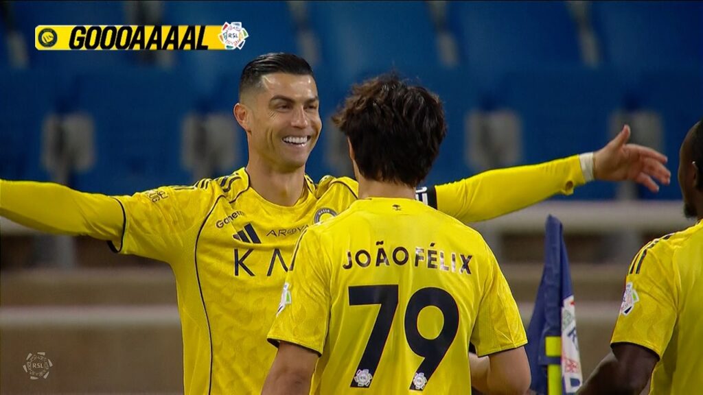 Cristiano Ronaldo Scores & Assists to KEEP Al Nassr on TOP 🐐