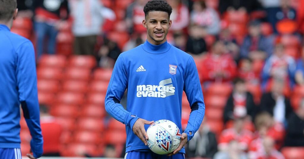 Ipswich Town: Ex-Blue Barry Cotter signs for Derry City