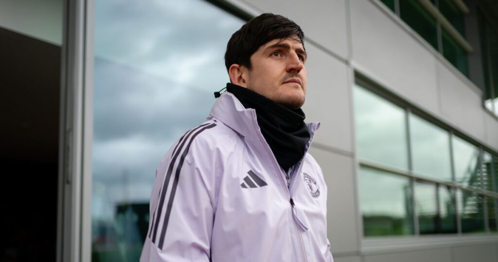 Man United’s Harry Maguire ‘concern’ as Michael Carrick stance clear after £15.6m decision Manchester Evening News
