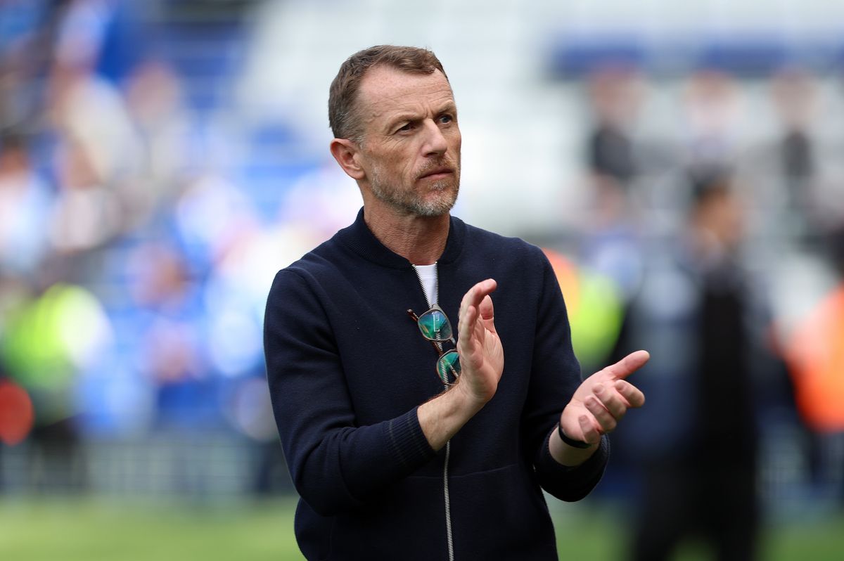 Gary Rowett applauds the Birmingham City fans after his final game as interim manager