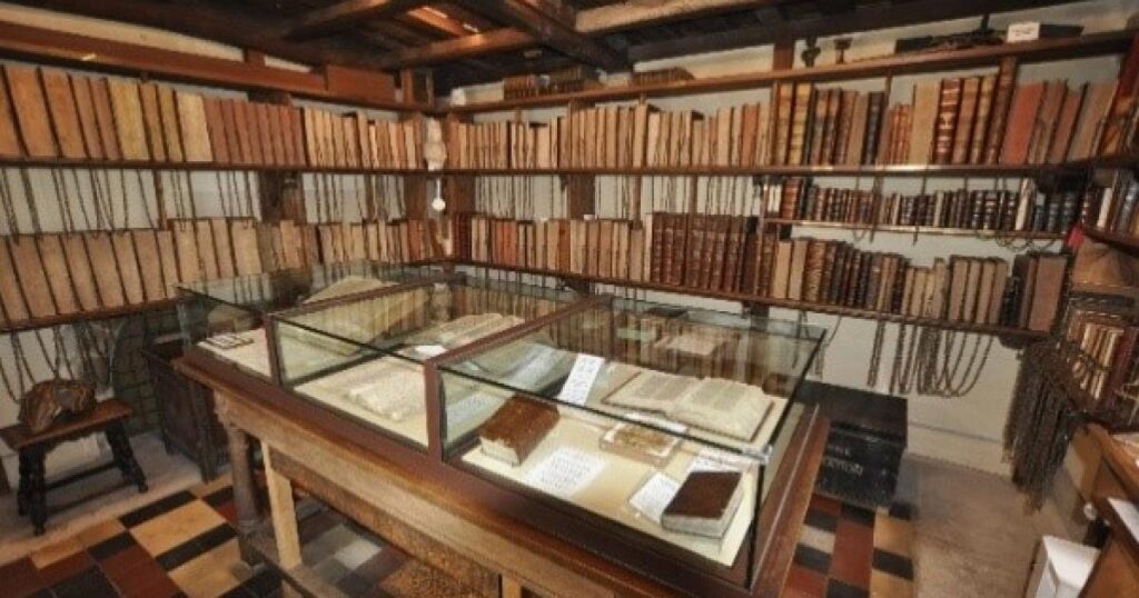 Wimborne Minster chained library to open for new season Wimborne Minster chained library to open for new season