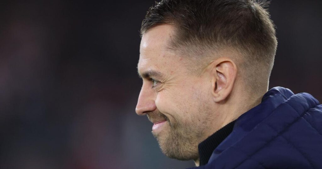 Southampton's Eckert sends Sheffield Wednesday 'full strength' message