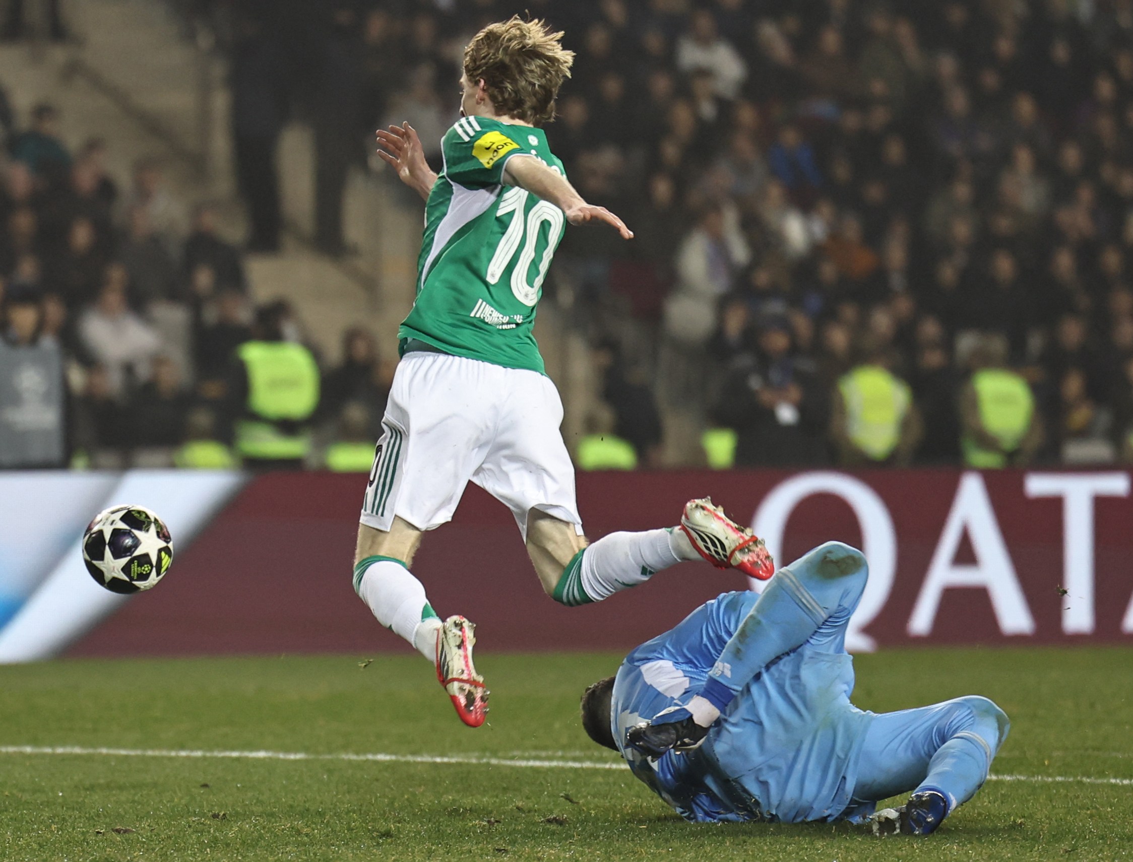 FBL-EUR-C1-QARABAG-NEWCASTLE