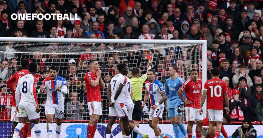 Blunt Crystal Palace fail to take advantage of Williams red card as Nottingham Forest battle to draw