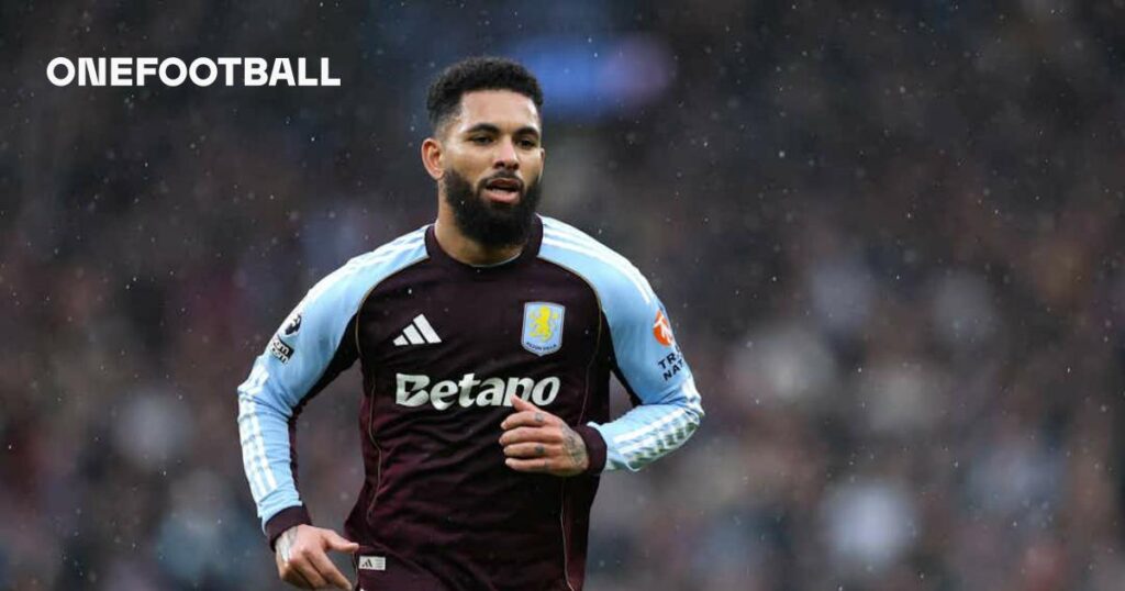 How much will Juventus earn if Aston Villa activate Douglas Luiz option to buy