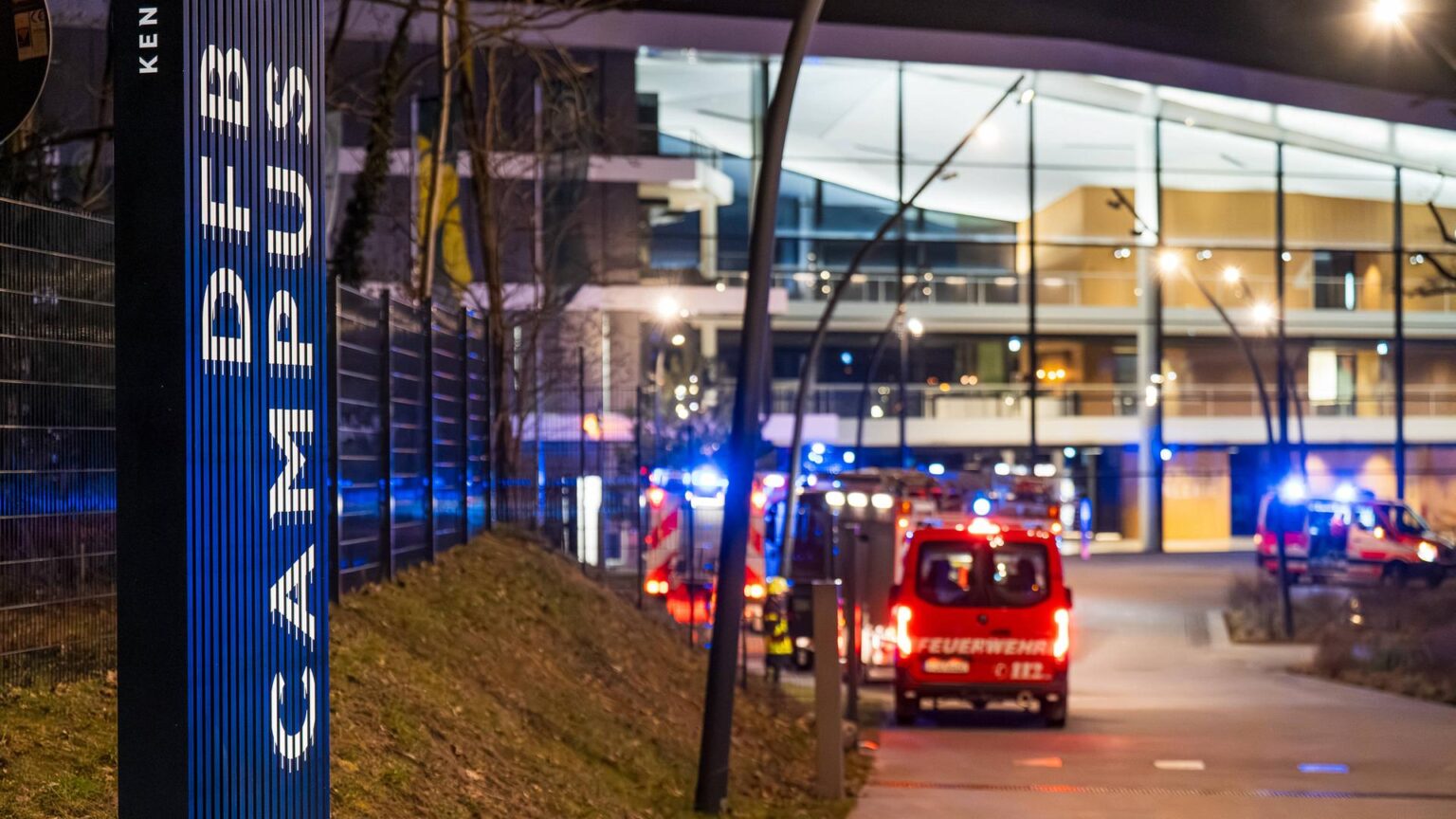 Brand auf DFB-Campus in Frankfurt: Möglicher Millionenschaden in Saunabereich