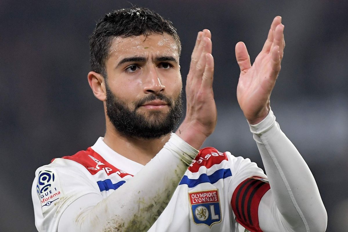 Lyon's French midfielder Nabil Fekir celebrates after Lyon won the French L1 football match Stade Rennais vs Olympique Lyonnais