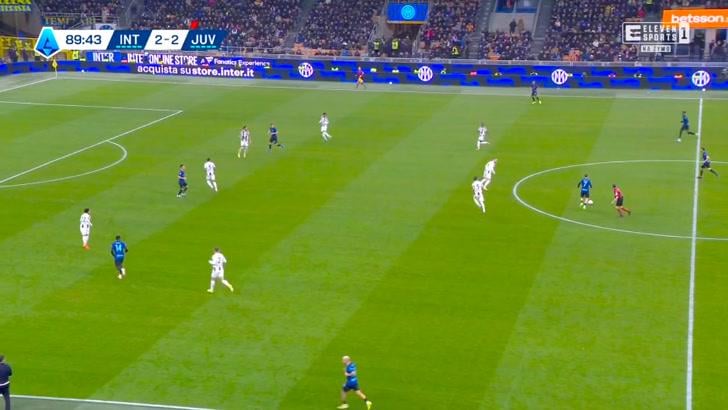 Inter [3] - 2 Juventus - Piotr Zielinski 90+1'