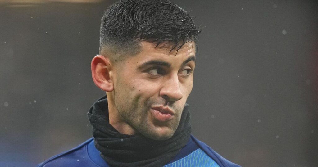 Thomas Frank's worrying reply as Tottenham boss grilled on Cristian Romero future