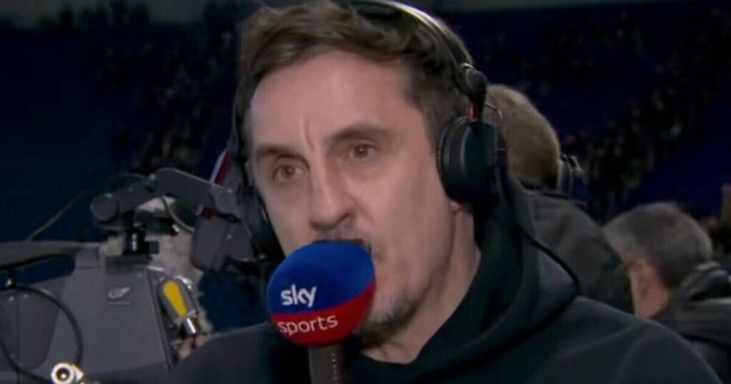 Gary Neville orders Michael Carrick to drop Man Utd star - 'It would kill him'