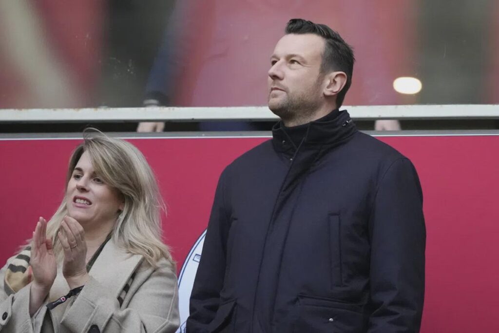 Ajax CEO Menno Geelen joins UEFA Club Competitions Comittee. The CCC is an advisory body, consisting of 16 representatives of European clubs and has control over all matters relevant to European club tournaments