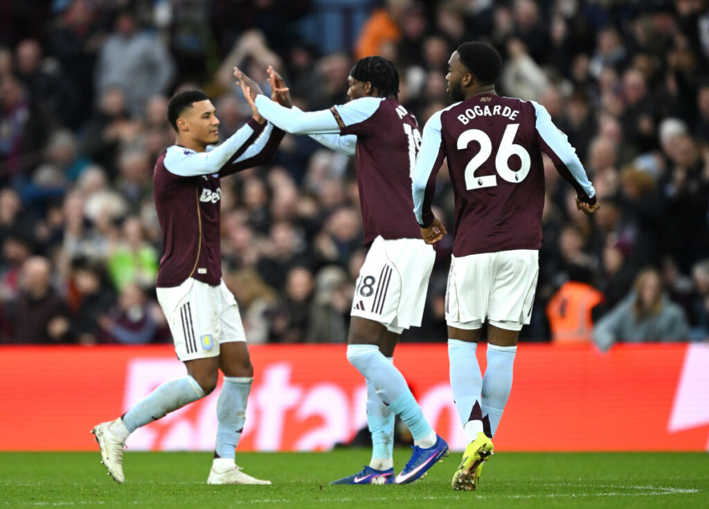 Unai Emery explains Aston Villa striker plan after Tammy Abraham stakes claim Supporting image for story: Unai Emery explains Aston Villa striker plan after Tammy Abraham stakes claim