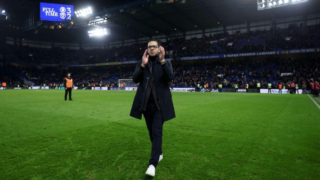 Rosenior earning Chelsea fans' respect one win at a time