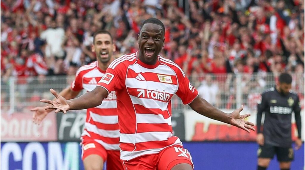 Ansah sagt Ghana vorerst ab: "Ich habe mich entschieden, das ganze Drumherum, das ich gerade bei Union erlebe, erst mal aufzusaugen und weiter für die deutsche U21 zu spielen. Nach Abschluss der U21-Europameisterschaft werde ich mich im nächsten Jahr damit befassen und eine Entscheidung treffen."