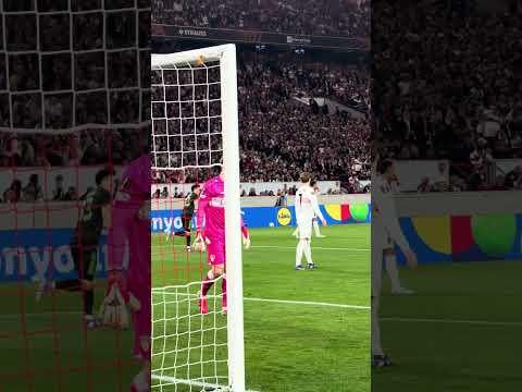 👀⚽ Blink and you miss it