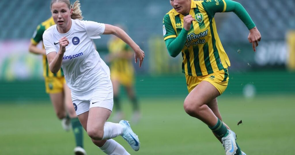 KNVB hakt knoop door over eredivisie vrouwen: competitie verder met tien teams, ADO in degradatieproblemen