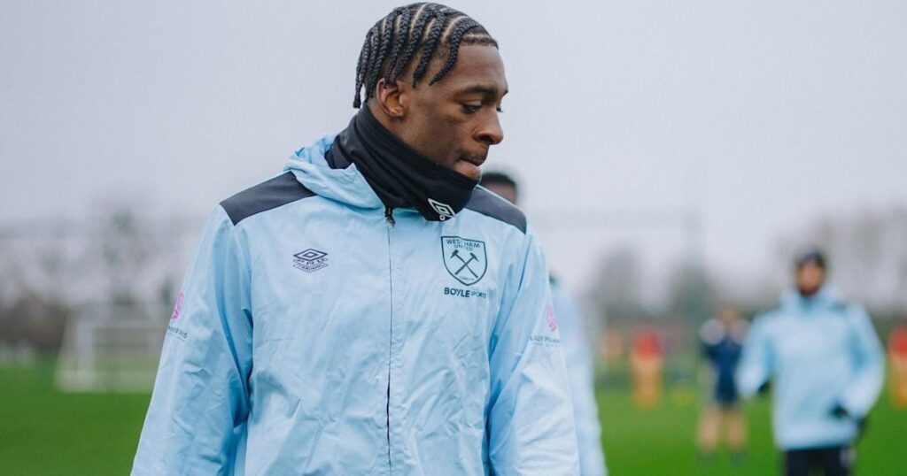 Inside Rush Green | Disasi gets to work - West Ham United FC