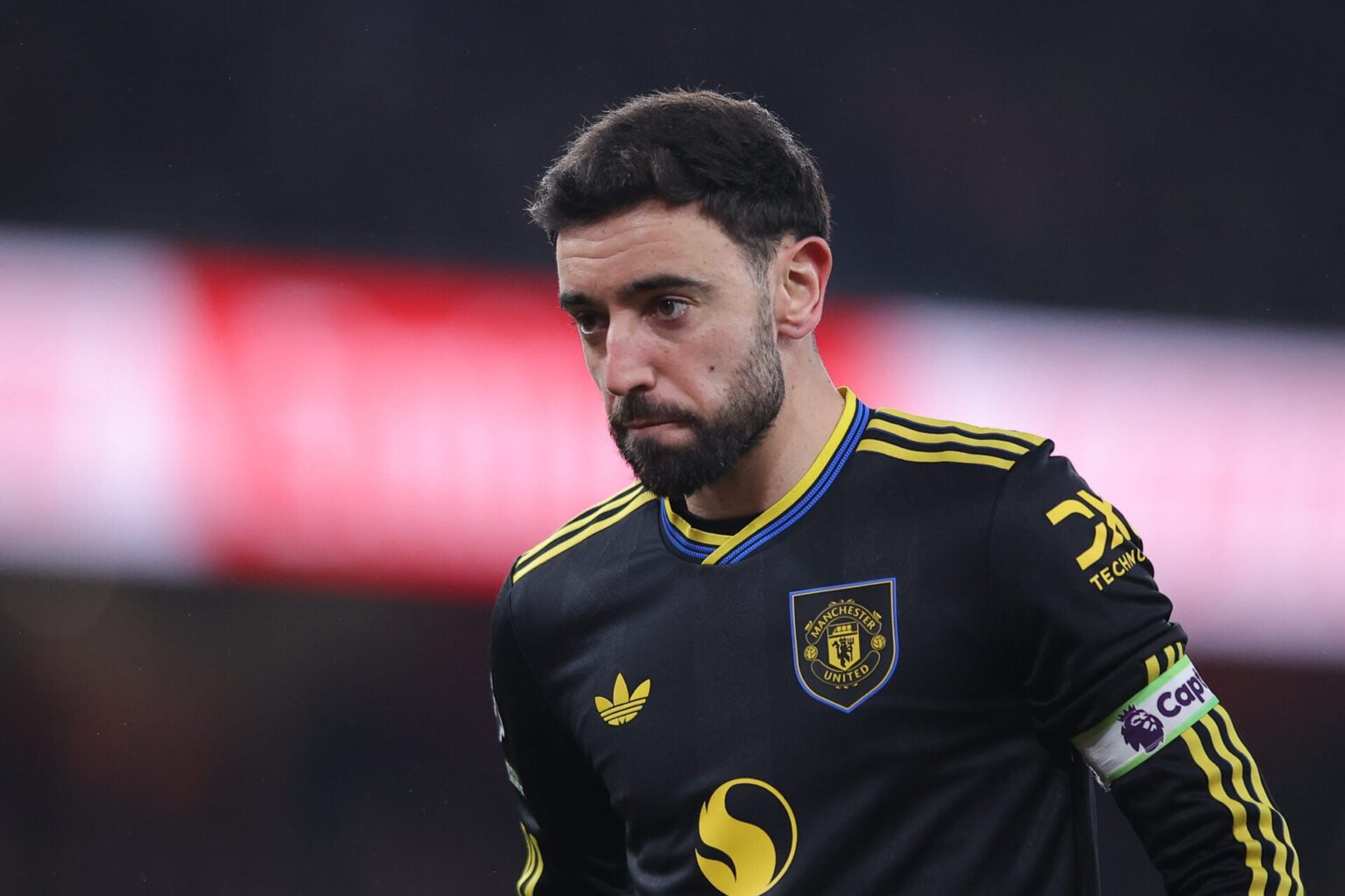 Bruno Fernandes release clause explained, Manchester United left vulnerable in summer 2026