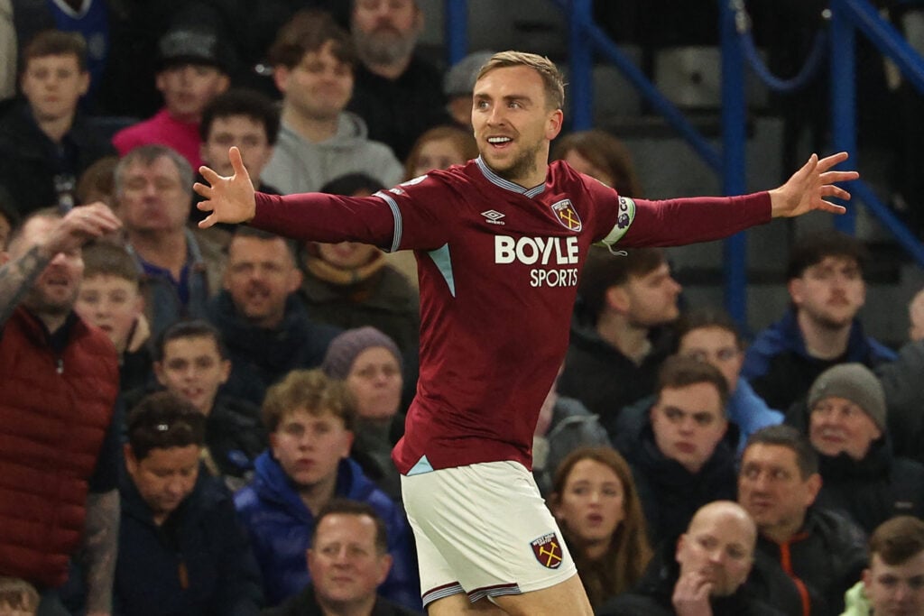 Jarrod Bowen celebrates during West Ham United v Chelsea