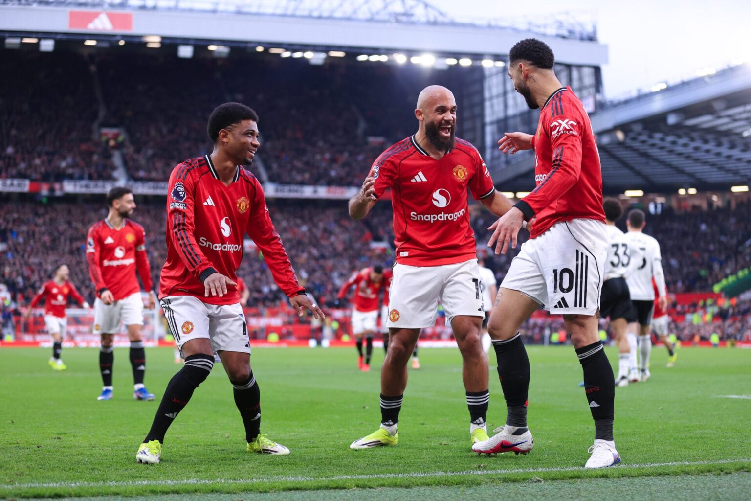 Man Utd player ratings vs Fulham, unstoppable Matheus Cunha but 9/10 teammate was even more electric