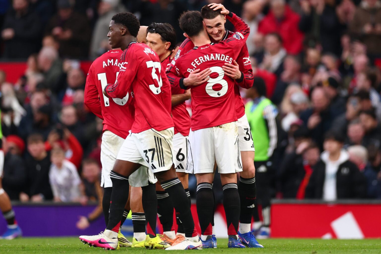 Steve Bruce and Michael Owen in full agreement about 'huge' Benjamin Sesko and Man Utd point after Fulham win