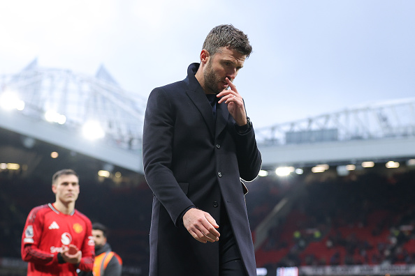 Manchester United v Fulham - Premier League