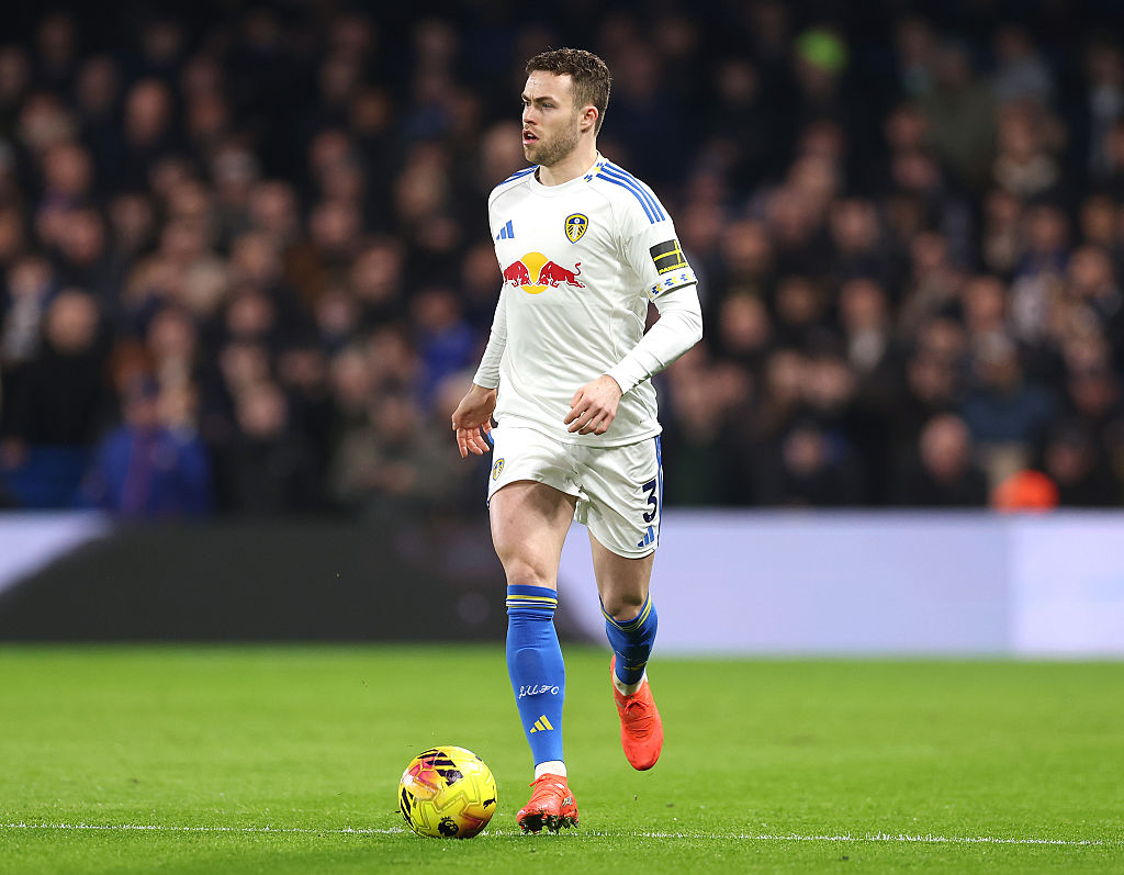 Farke gives injury update on Leeds United duo ahead of Man City game Leeds defender Gabriel Gudmundsson