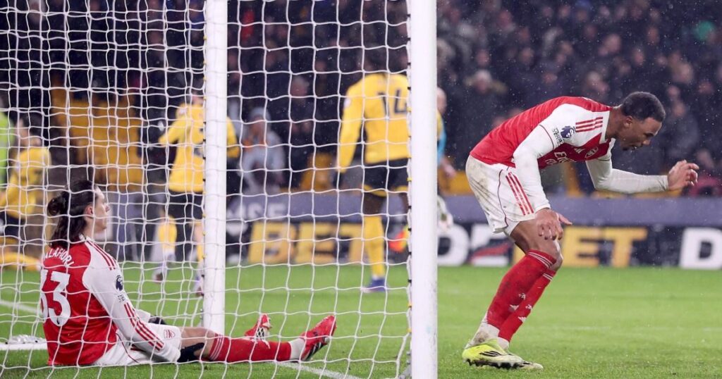 Wolves 2-2 Arsenal: Gunners surrender two-goal lead to loosen grip on top spot