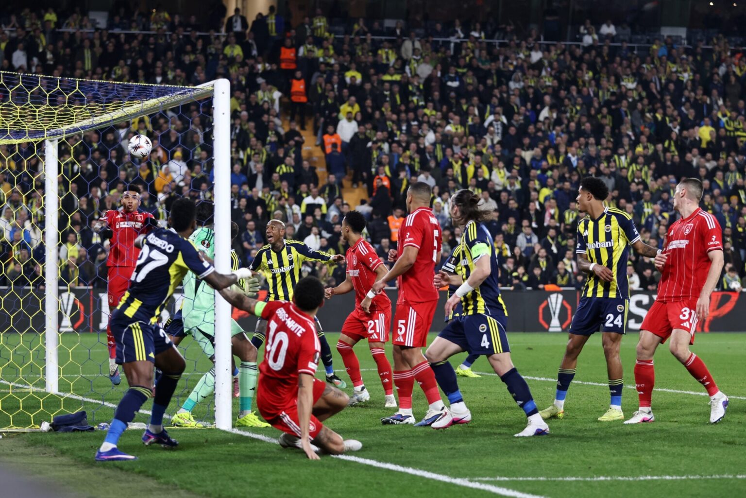 Igor Jesus scores seventh European goal and breaks 47-year Nottingham Forest record vs Fenerbahce Igor Jesus scores seventh European goal and breaks 47-year Nottingham Forest record vs Fenerbahce