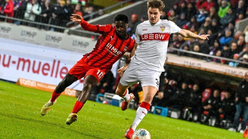 Fußball | Bundesliga: Großer Kampf ohne Sieger - Heidenheim und Stuttgart trennen sich torreich unentschieden