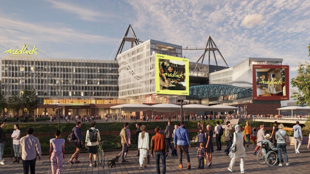 Shorts: Manchester City, Think Beyond, Team England