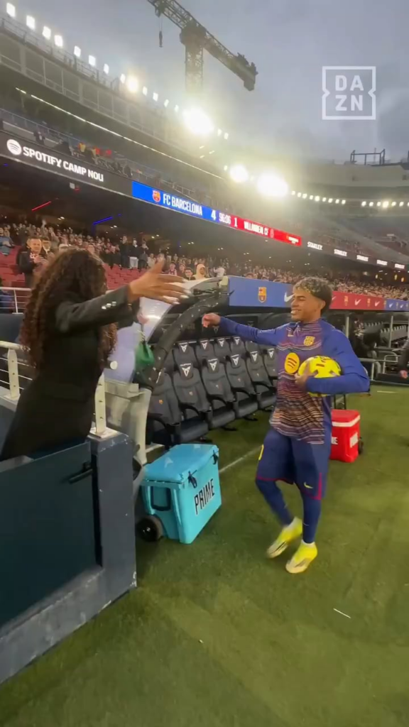 Lamine Yamal: “My mom will get the hat-trick ball, definitely!”.