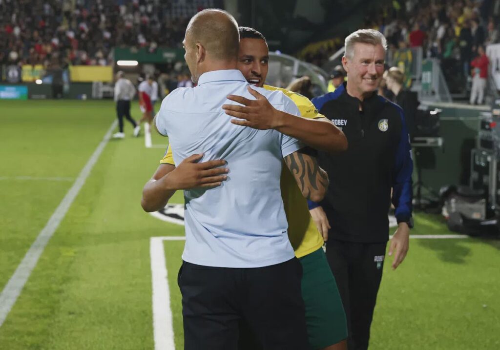 Ihattaren acht Buijs rijp voor een topclub