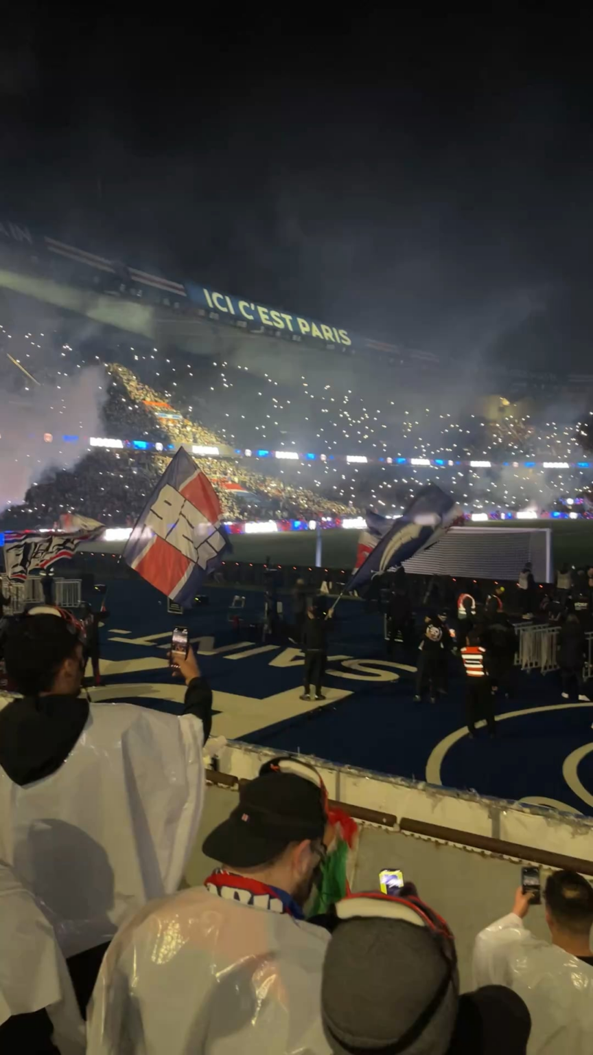 Footage from Virage Auteuil stand pre-match vs OM 08/01/26