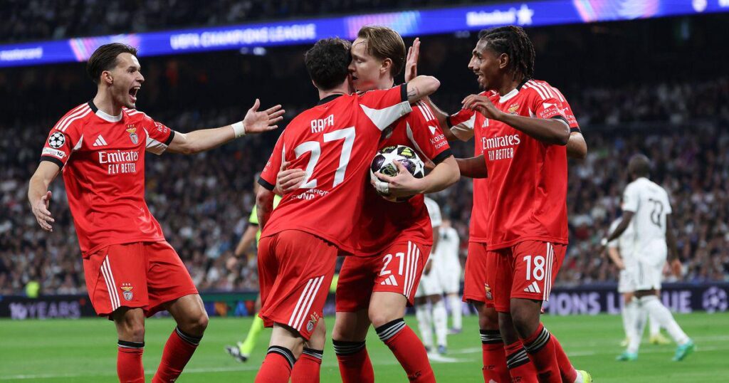 Novidades nas camisolas do Benfica para a próxima época Novidades nas camisolas do Benfica para a próxima época