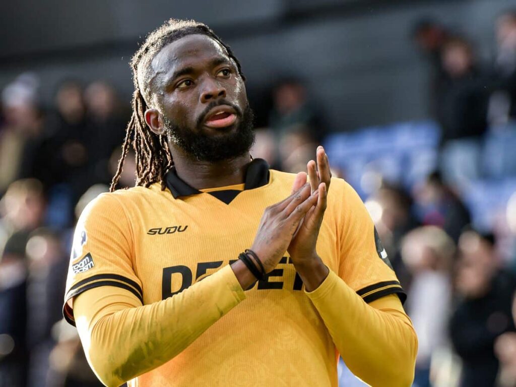 Racist abuse — Wolves and Sunderland demand action