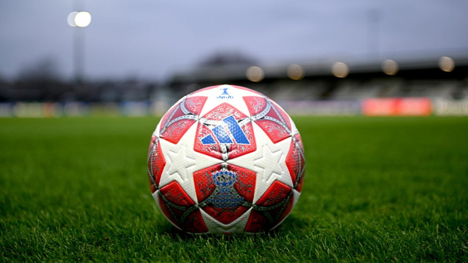 Team news: Three changes in UWCL second leg