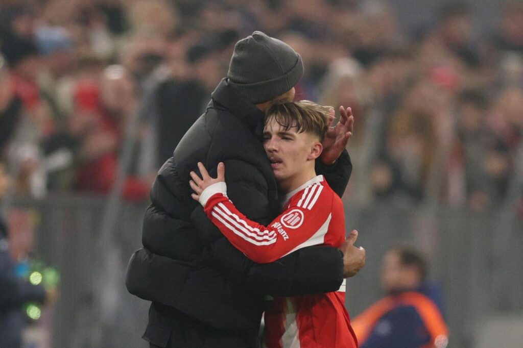 Kompany on Karl's stepover blooper: "I'm not going to start punishing my attacking players for trying stepovers (...) If I see a sign of arrogance or disrespect toward the opposition, I will say something. But that’s not what I felt in that moment. He was just unlucky."