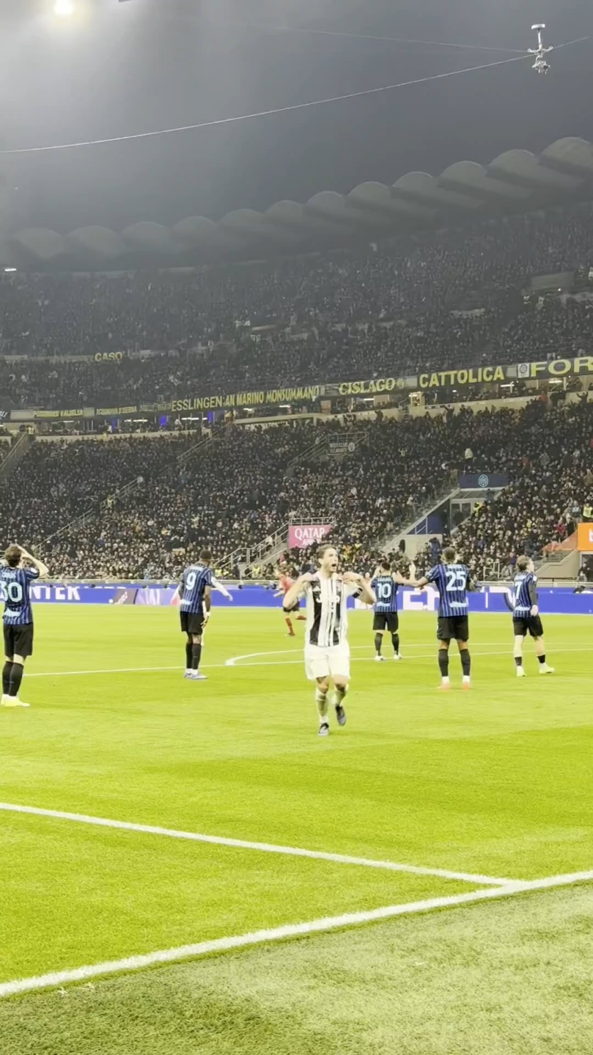 "Locatelli, how many goals Juve conceded last night?"