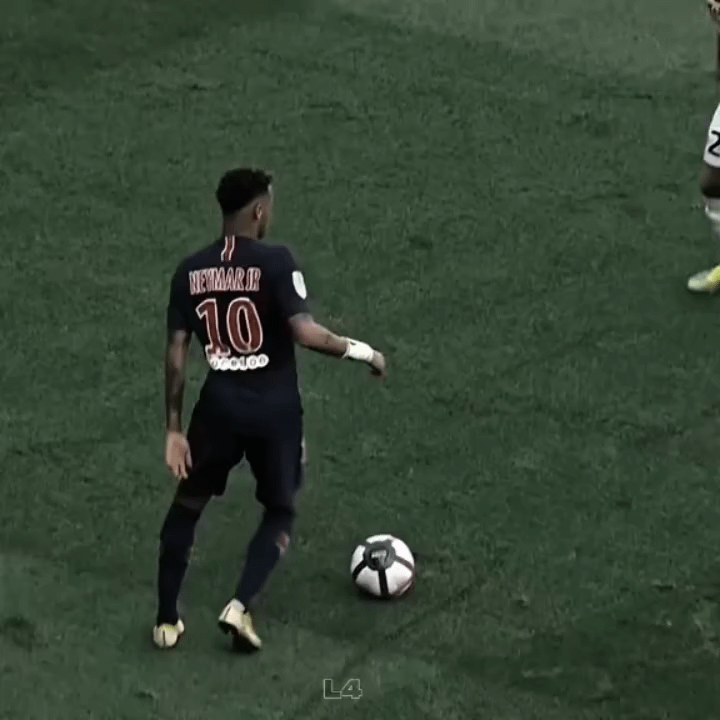 Neymar was just ridiculous at PSG