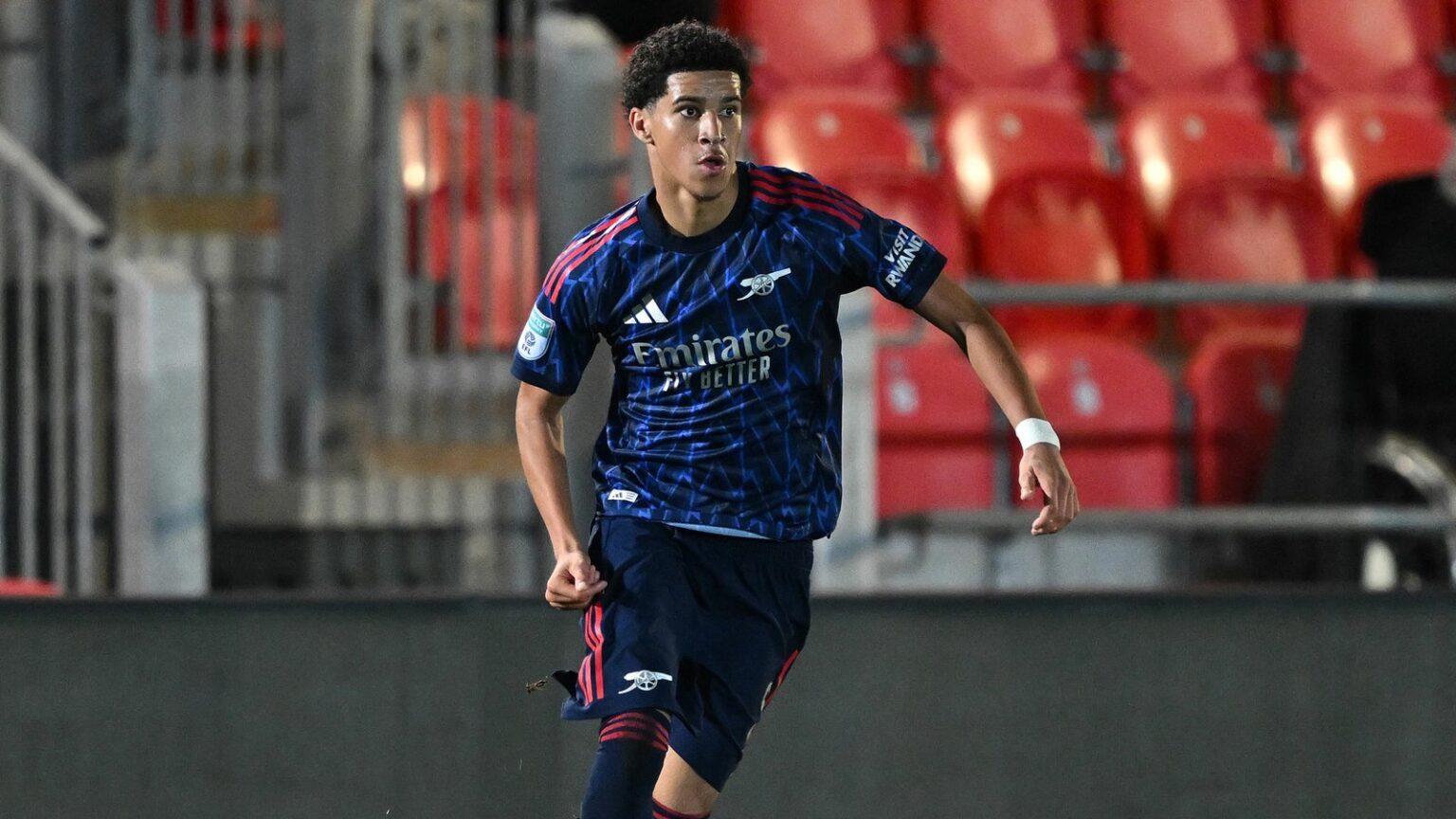 U21s highlights: Leeds United 0-4 Arsenal | Video | News U21s highlights: Leeds United 0-4 Arsenal